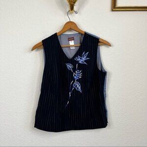 KENZO Paris Menswear VTG Embroidered Floral V Neck Shell